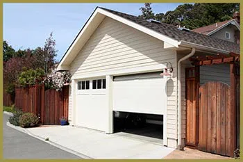 Metro Garage Doors Sunnyvale, TX 972-236-8250 - serv-sid-res-gdr-19m